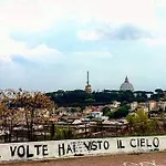 My Vatican In 아파트